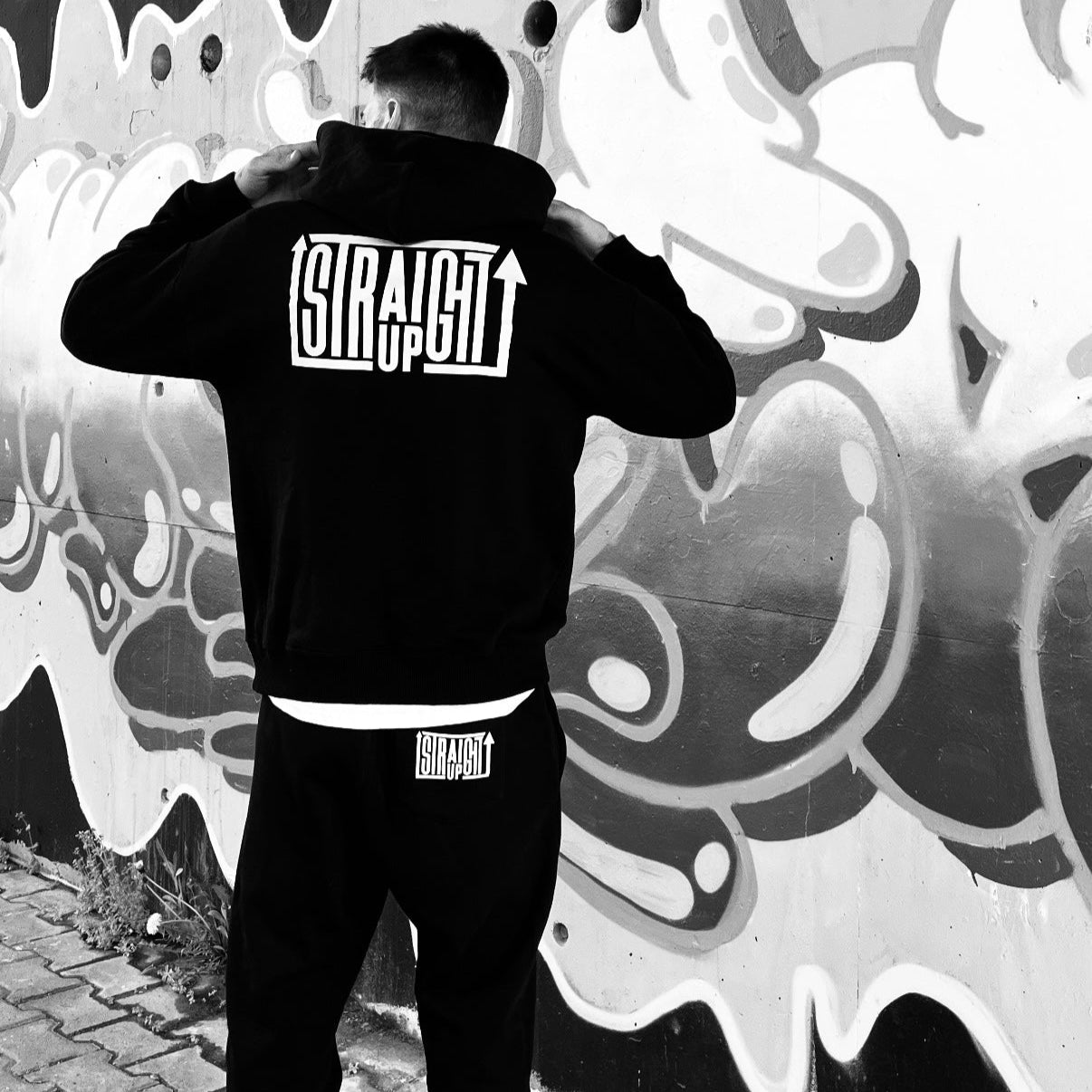 Straightup Tracksuite